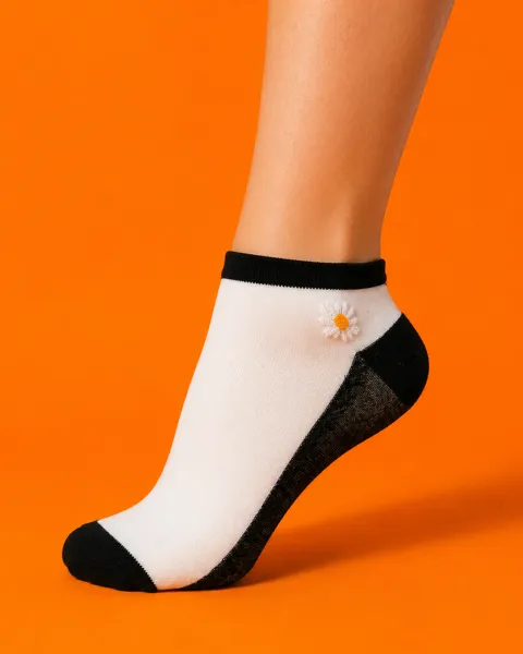 Daisy Sneaker